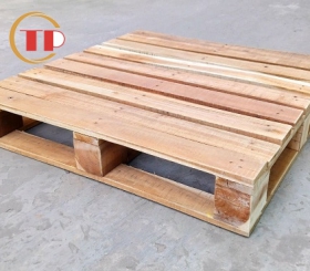 Pallet gỗ 4 hướng tải trọng 3.5 tấn - Pallet Tiến Phát - Công Ty TNHH Pallet Tiến Phát